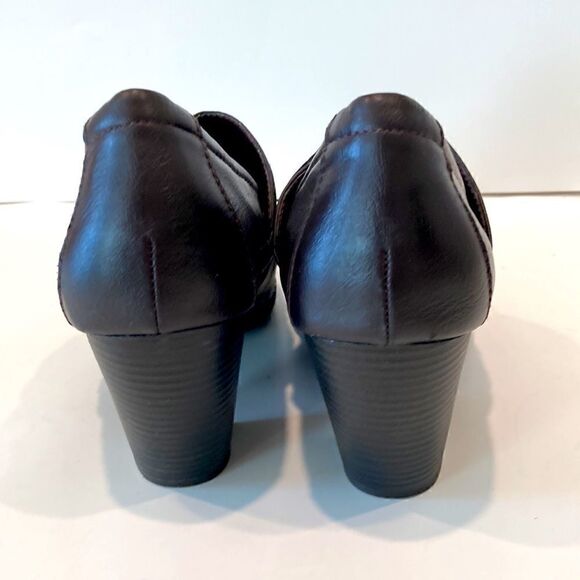 Born Brown Leather Healed Ankle Bootie Size 7.5 - Picture 5 of 9